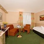 Hotel Duenenschloss Mit Private