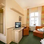 Duenenschloss Mit Private 3*