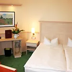 Duenenschloss Mit Private Hotel 3*