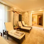 Duenenschloss Mit Private 3* Zinnowitz