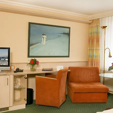 Otel Duenenschloss Mit Private 3*