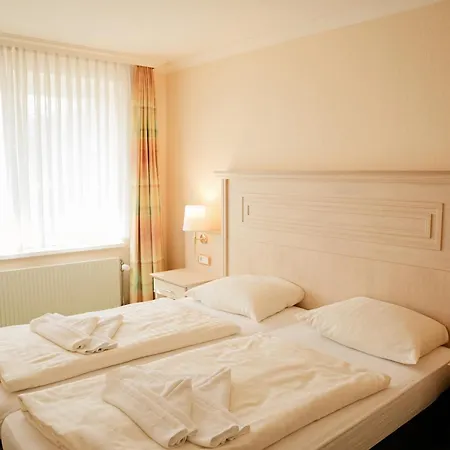 Hotel Duenenschloss Mit Private