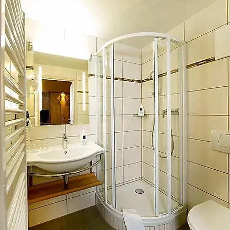 Dünenschloss Mit Private 3* Zinnowitz