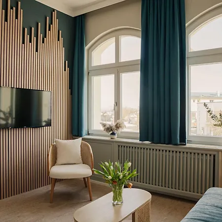 Duenenschloss Mit Private زينوويتز
