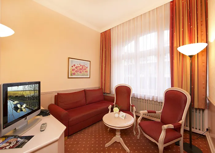 Duenenschloss Mit Private צינוביץ