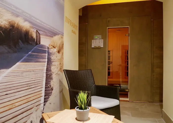 Duenenschloss Mit Private צינוביץ